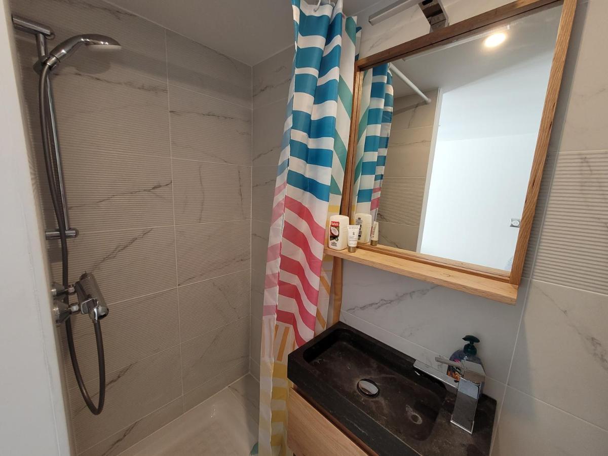 2G- Studio Tout Equipe Avec Cuisine Proche Paris Исси-ле-Мулино Экстерьер фото